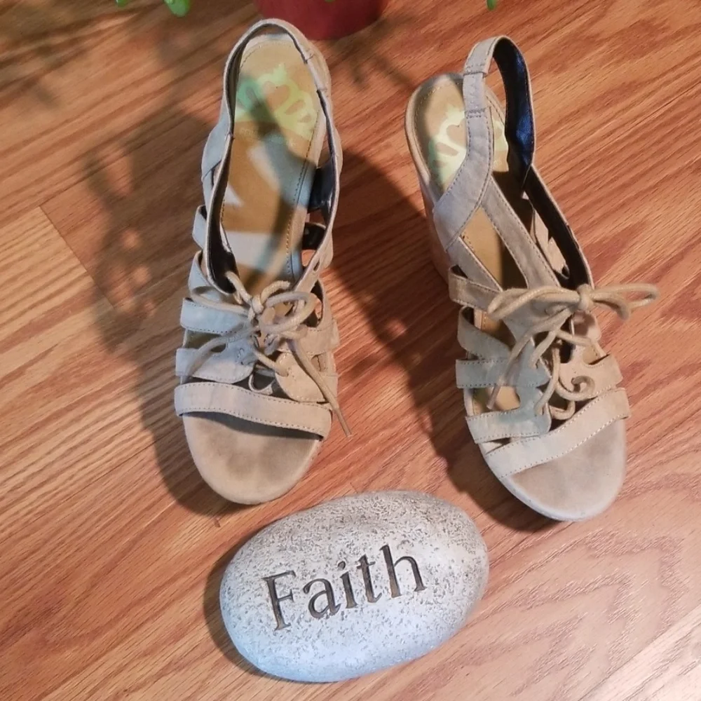 Boho fergalicion‎ wedge heel